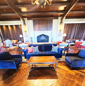 Sven Blue Velvet Sofa