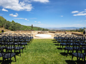 Round White Ceremony Riser
