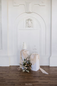 White Display Pillar 2’x12″x12″